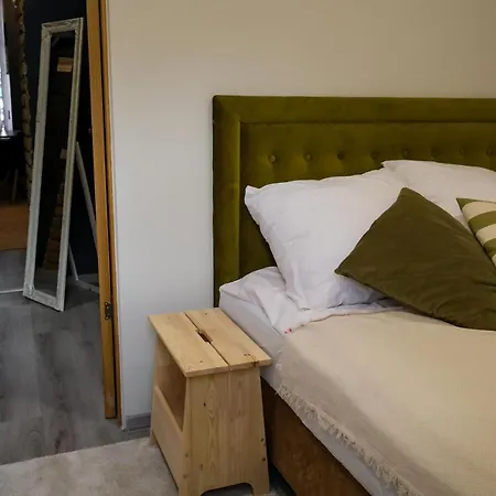 Silti, Atjaunoti Dzivokli Tuvu Centram - 1st Floor Apartman