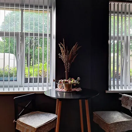 Silti, Atjaunoti Dzivokli Tuvu Centram - 1st Floor Apartman Riga